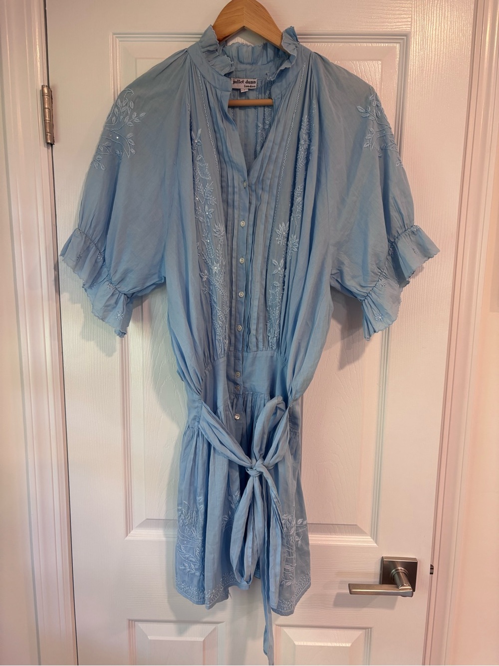 Juliet Dunn Poplin Blouson Dress in blue size US 4/6